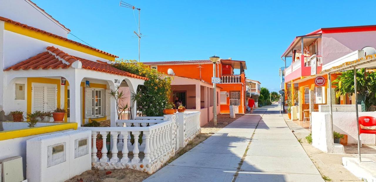 فندق Sirius - Boat House Olhão المظهر الخارجي الصورة